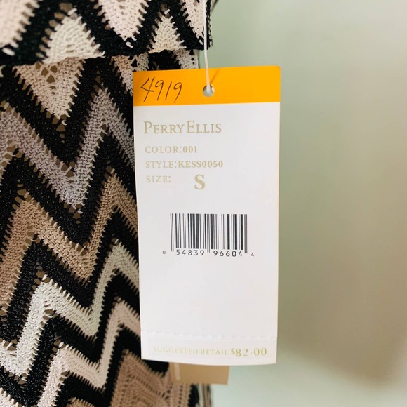 Perry Ellis Tankini Top S Black White Gray Taupe Chevron Removable Pads New - Picture 11 of 11